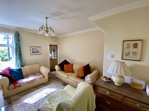 Lounge- click for photo gallery